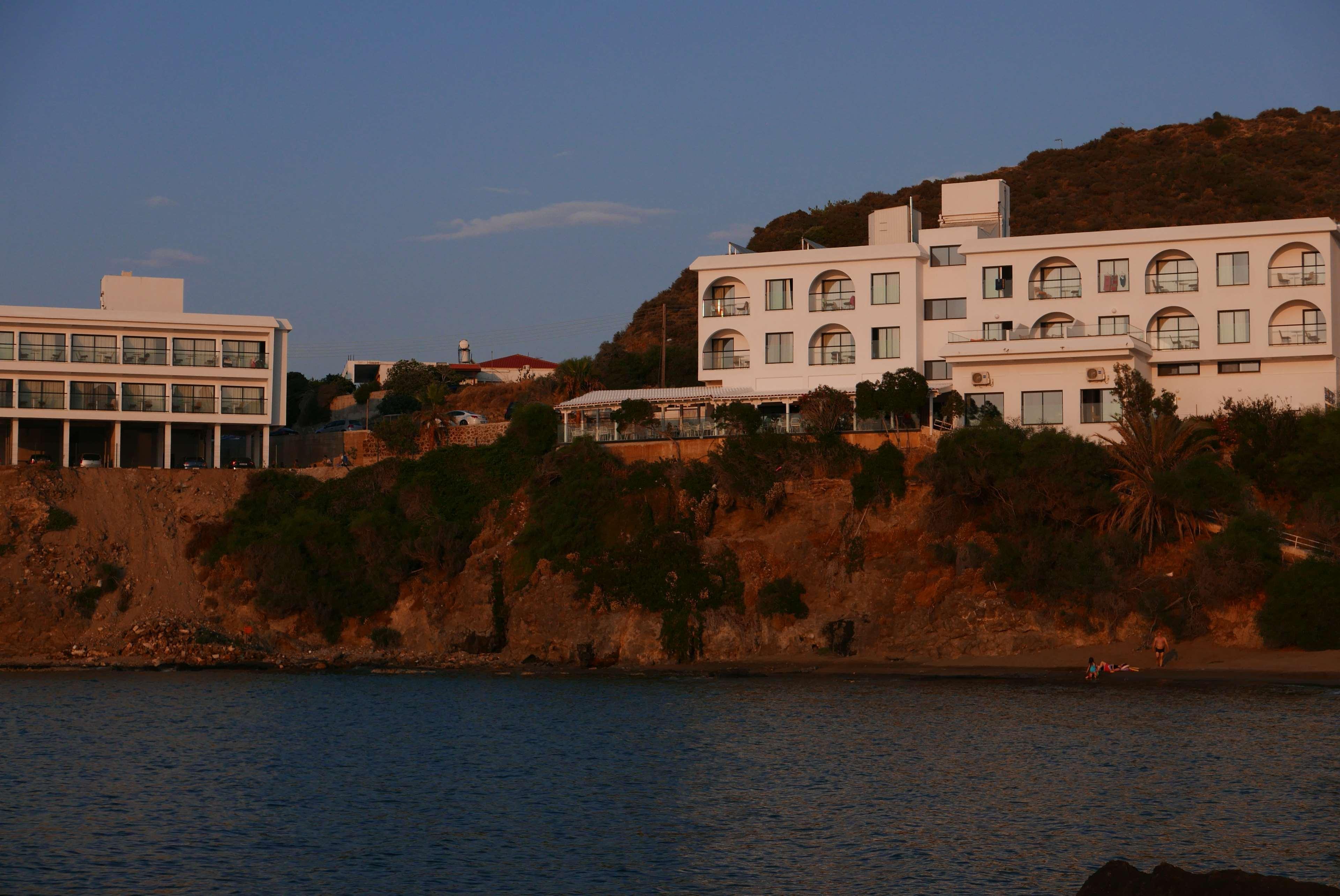 E.J. Pyrgos Bay Hotel Exterior photo
